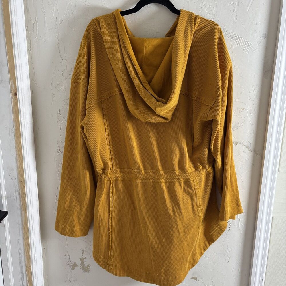 Free People FP Beach Sweater Womens Small Yellow Hooded Button Cardigan Pockets - Picture 2 of 5